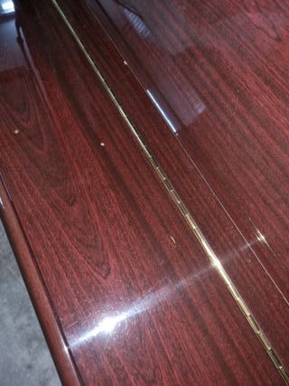 PIANO CLASICO VERTICAL YAMAHA LU 201 color caoba