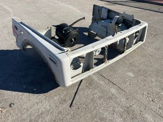 SUZUKI SAMURAI FRENTE COMPLETO