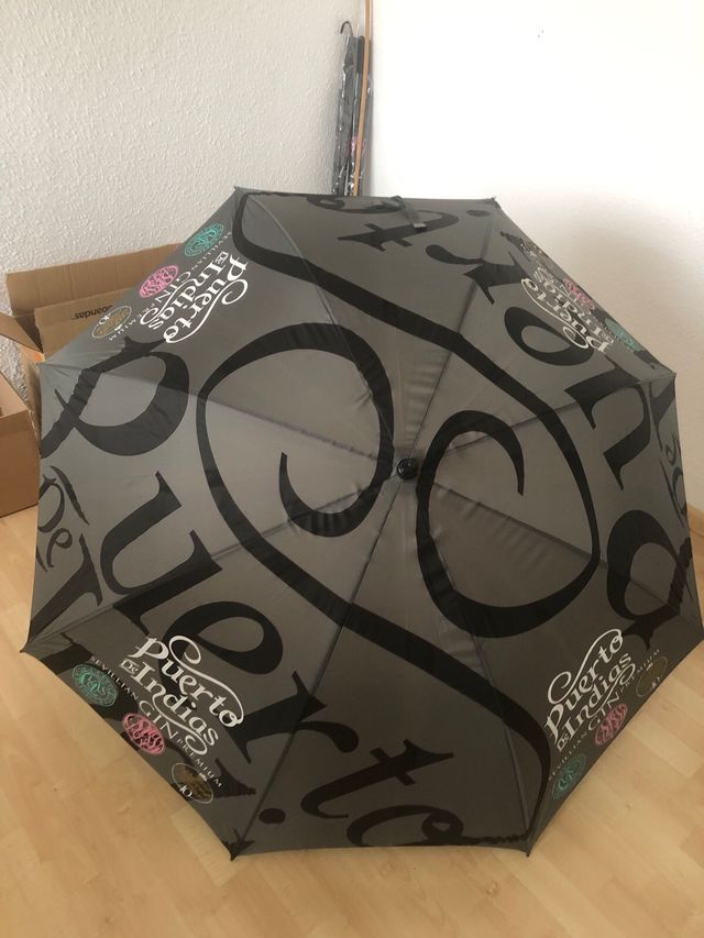 PUERTO de Indias. paraguas golf.