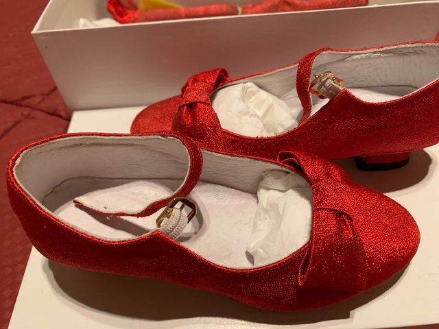 zapatos fallera rojo