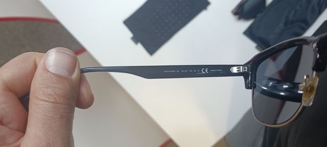 Pack de 2 gafas de sol HAWKERS Nuevas + 1 usadas