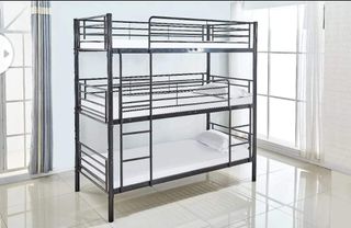 Cama Litera triple Resistente