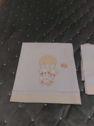 Juego de sabanas minicuna