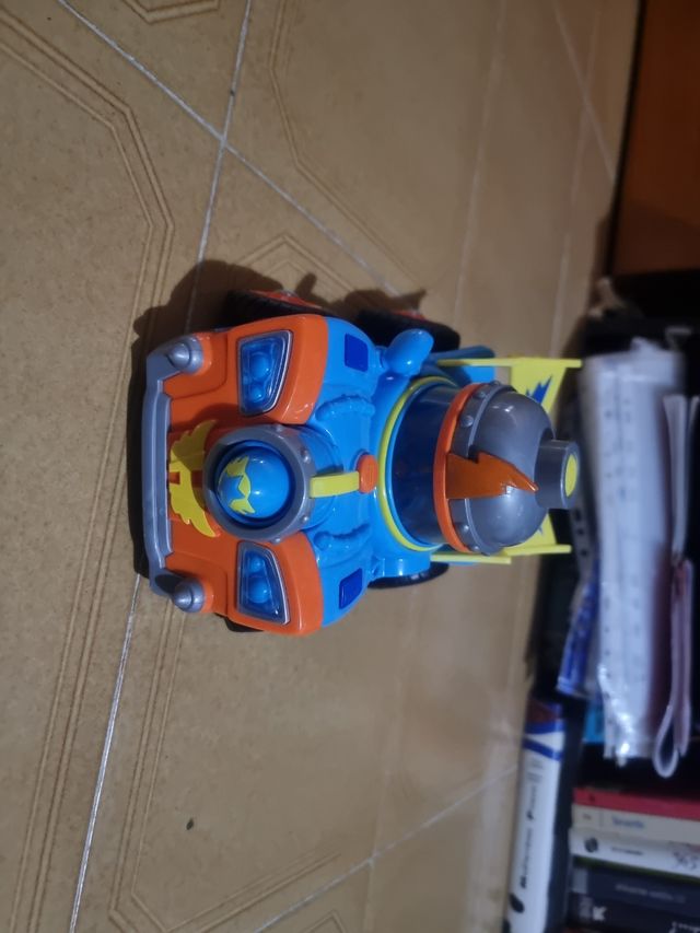 Coche kid kazoom superthings