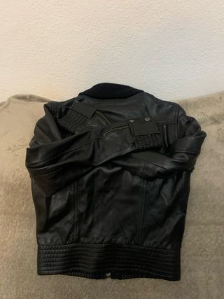 cazadora negra de mango talla m