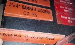 etichette targhette chimica laboratori anni 70