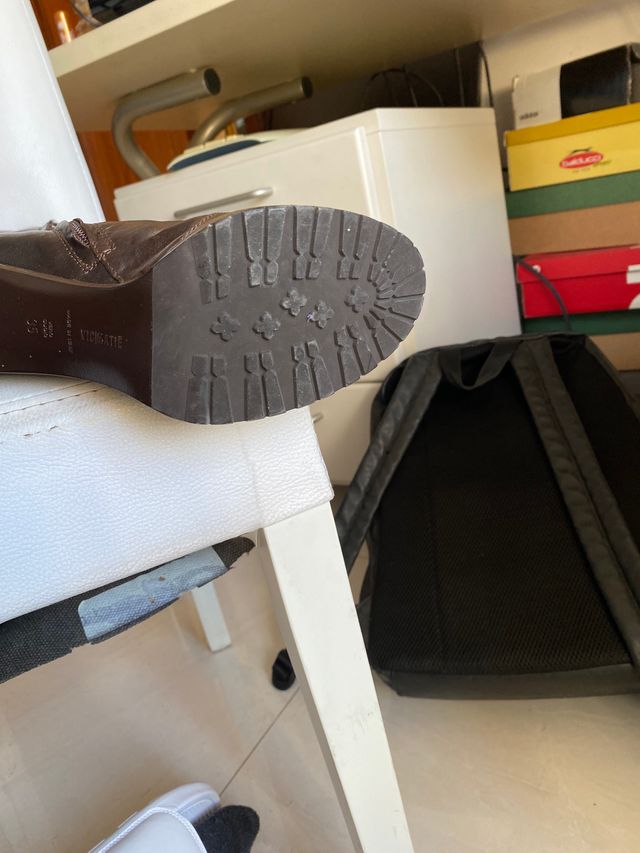 Vic Matie stivali al ginocchio marroni in pelle 35