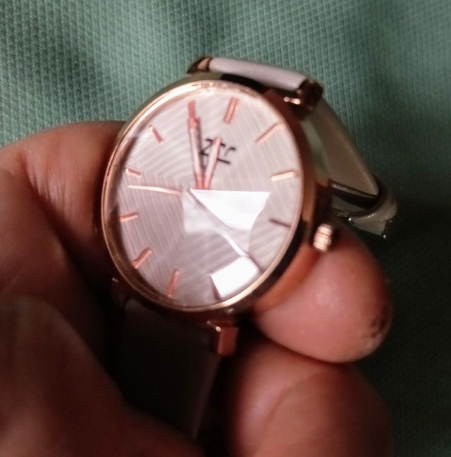 Orologio da polso ZRR batteria nuova.