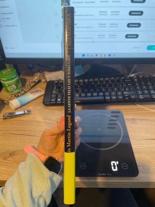 La gente feliz lee y toma café Agnès Martin-Lugand