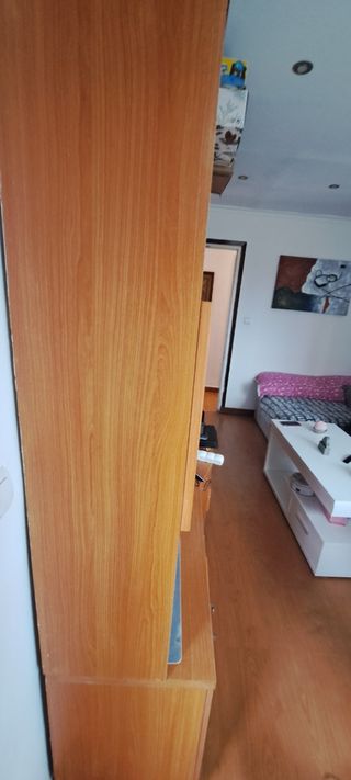 Mueble grande para salón, marrón