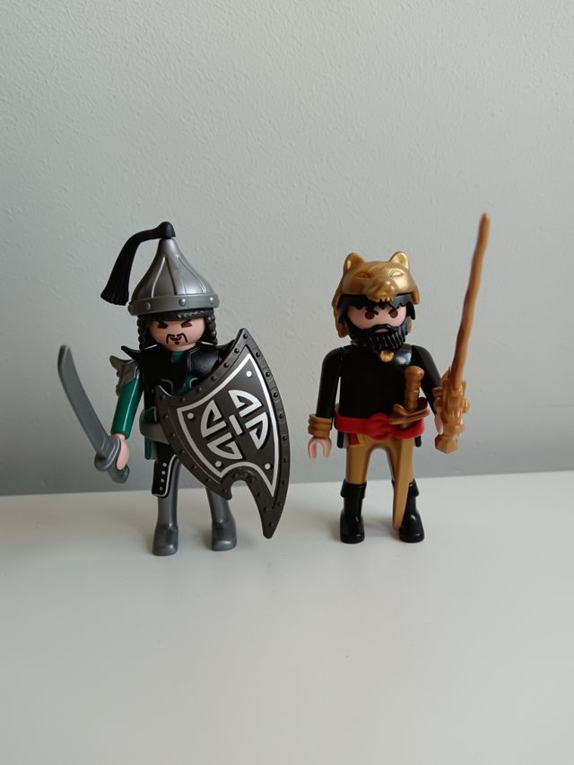 Pack caballeros playmobil