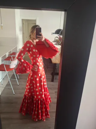 Vestido flamenca rojo lunares