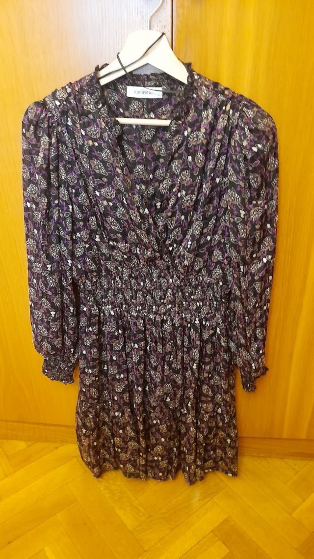 Vestido marca Tintoretto en color negro y granate