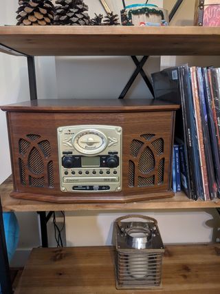 Tocadiscos de aspecto retro