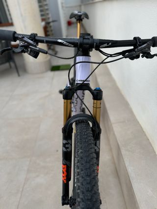 Orbea Oiz M- TEAM Axs 2024 NUEVA.