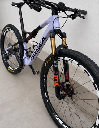 Orbea Oiz M- TEAM Axs 2024