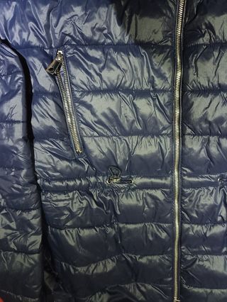 Plumón ZARA azul marino