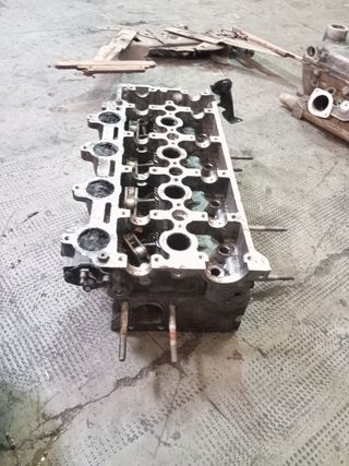 9634559710 culata Citroen C5 1.6 HDI 2002