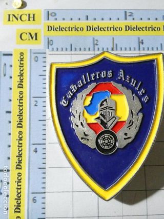 INSIGNIA DE PECHO DE LOS CABALLEROS AZULES. ASOCIA