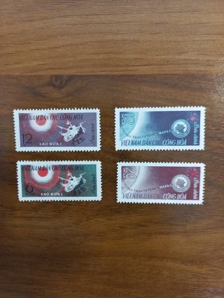 Francobolli "VIETNAM BUU CHINH"