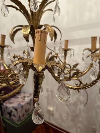 LAMPARA DE BRONCE FUNDIDO