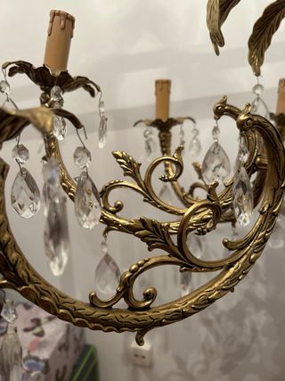 LAMPARA DE BRONCE FUNDIDO