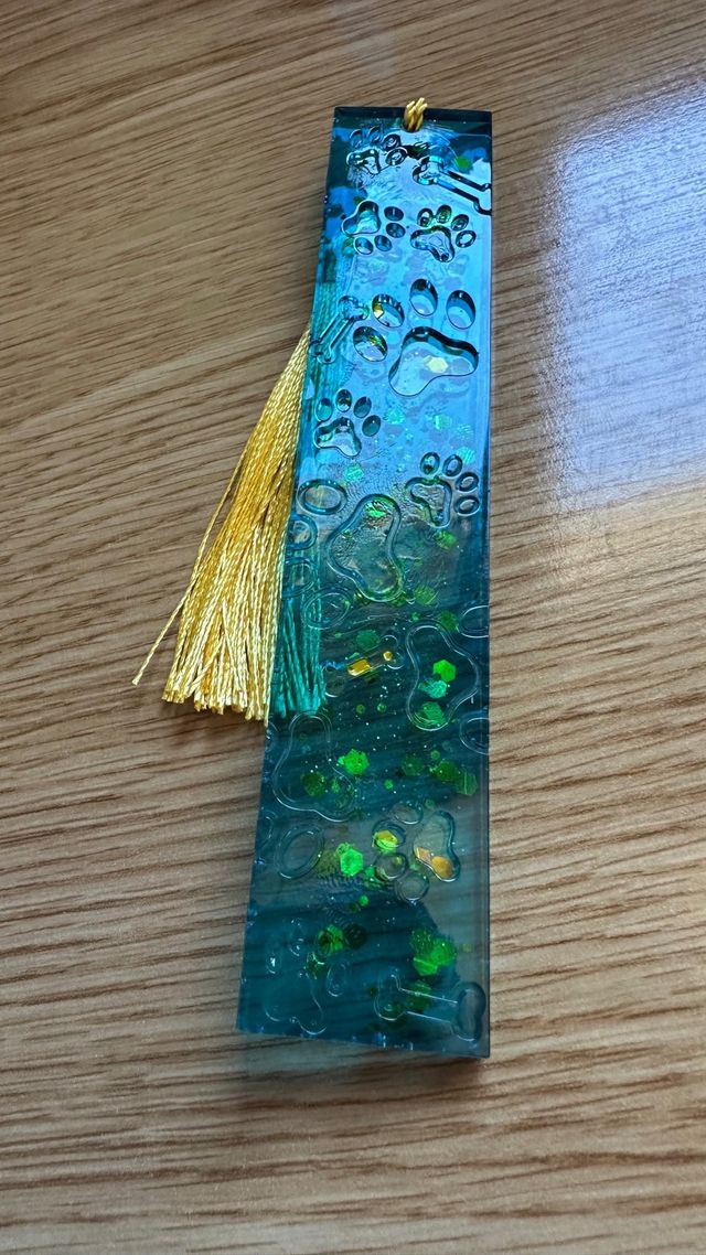 Marcapáginas resina