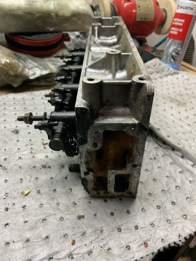 se vende culata de renault 8 o 12