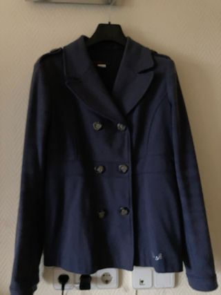 abrigo de mujer azul petroleo