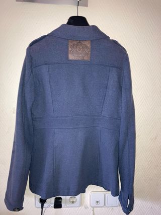 abrigo de mujer azul petroleo