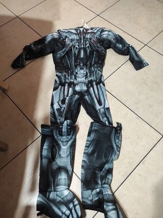 Vestito in maschera Avenger