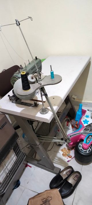 Maquina de coser completo