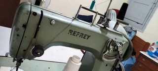 Maquina de coser completo