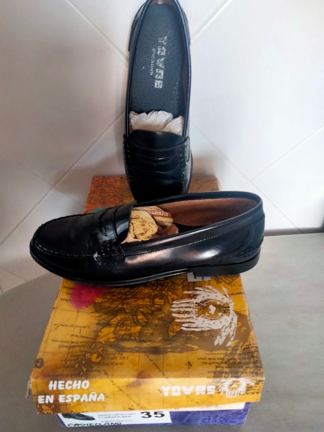 Zapatos castellanos azul marino