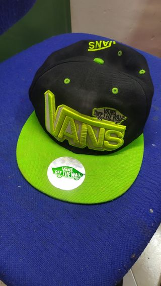 Gorra Vans off the wall