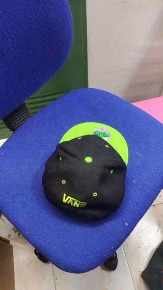 Gorra Vans off the wall