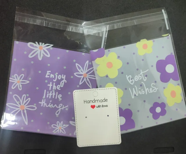 Pendientes originales y diferentes Con bolsita