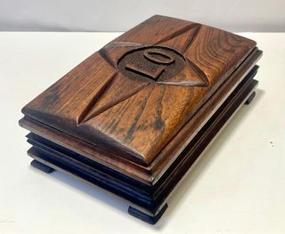 ANTIGUA CAJA DE MADERA