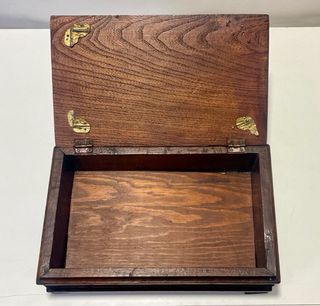 ANTIGUA CAJA DE MADERA