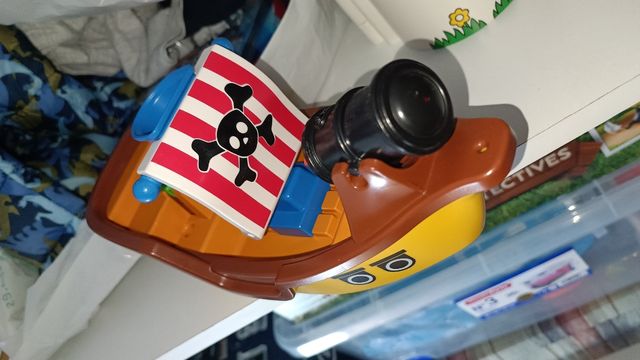 Maletin y barco pirata playmobil 1 2 3