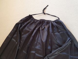 Capa negra de 🧙♀️ bruj@ 87m de largo.