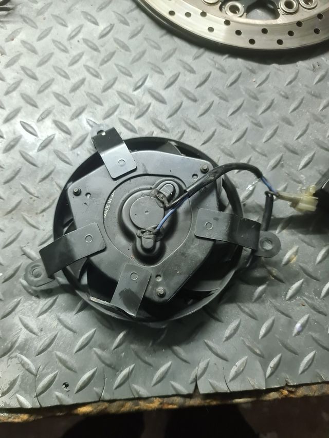 Electroventilador Suzuki V Strom