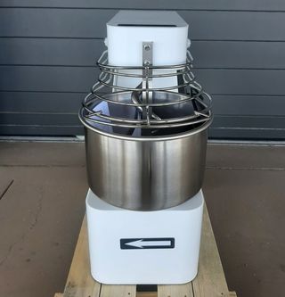 AMASADORA ESPIARAL 5KG DE MASA TOTALES
