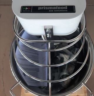 AMASADORA ESPIARAL 5KG DE MASA TOTALES