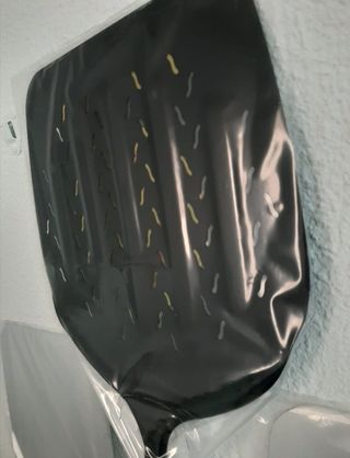 PALA PARA PIZZA PERFORADA- CARBON DE ALTA CALIDAD