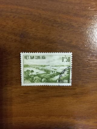 Francobolli "VIETNAM BUU CHINH"