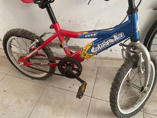 bicicleta de niño marca BH