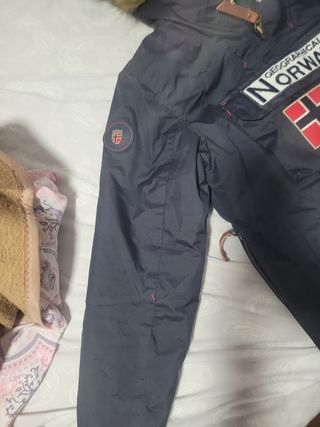 Abrigo GEOGRAPHICAL NORWAY.