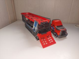 Hot Wheels super remolque lanzador