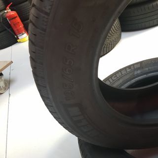 JUEGO DE 2 NEUMATICOS MICHELIN 195/65R15 95V